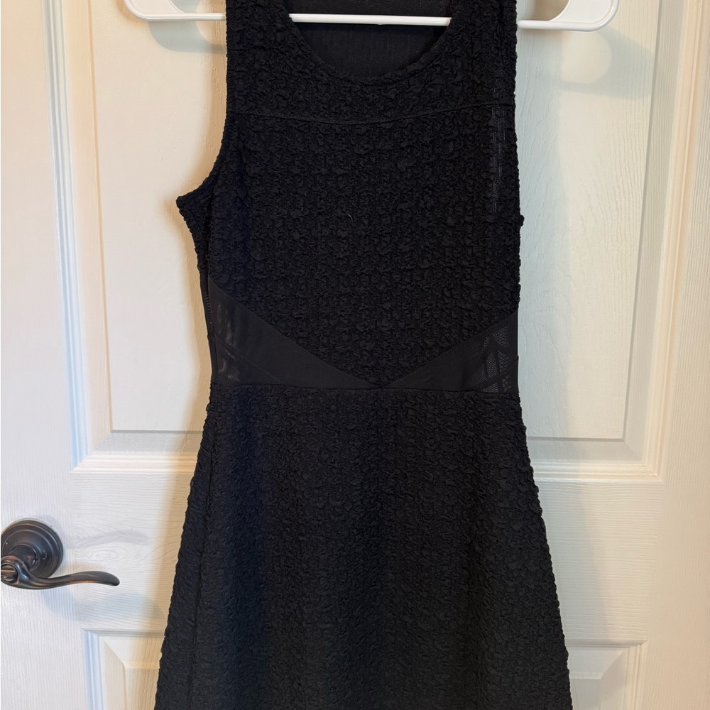 Black Side Sheer Detail Sleeveless‎ Dress